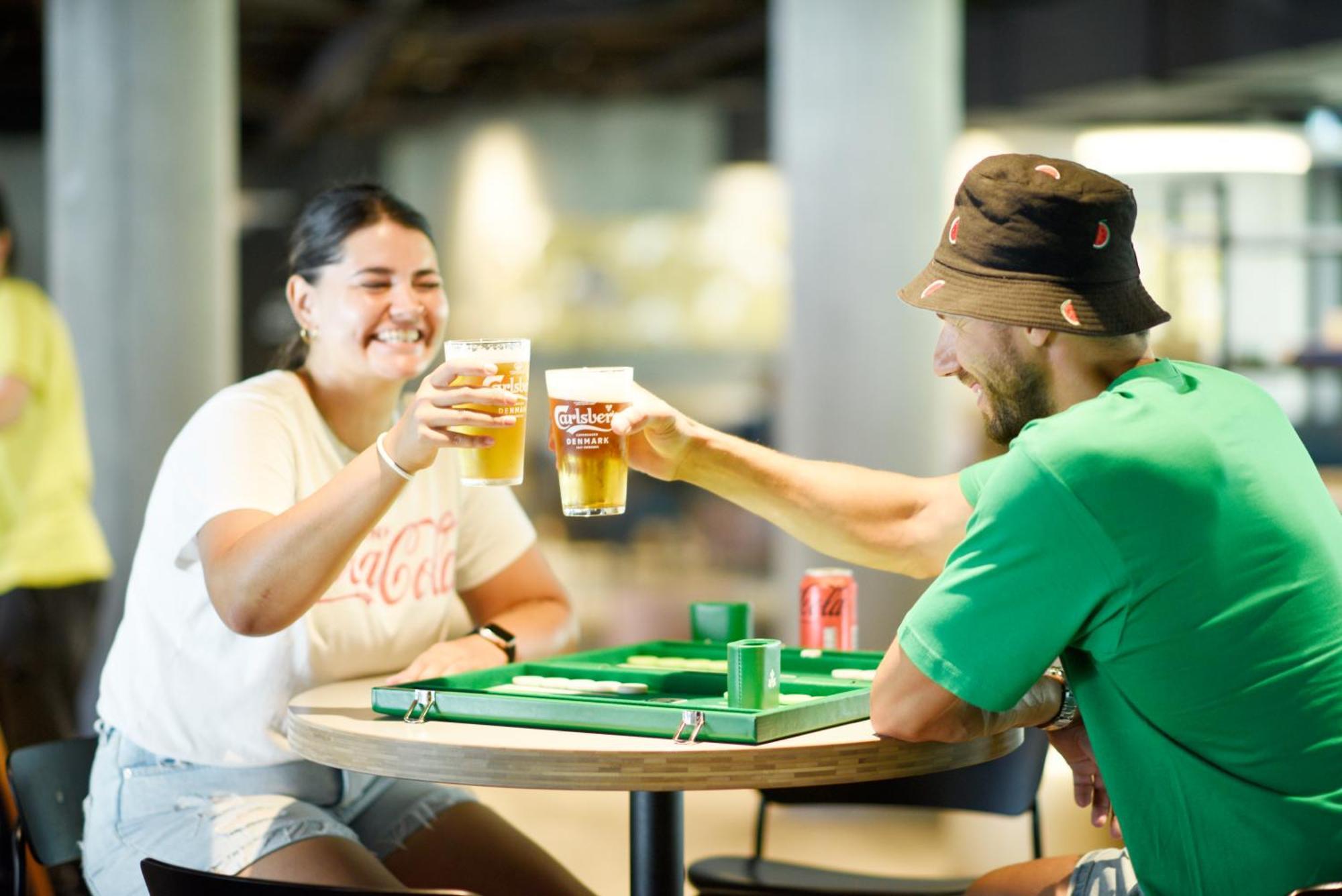 بيت شباب Next House كوبنهاجن المظهر الخارجي الصورة "Carlsberg"